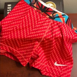 Nike Women’s Pro Core II Compression, Orange Print